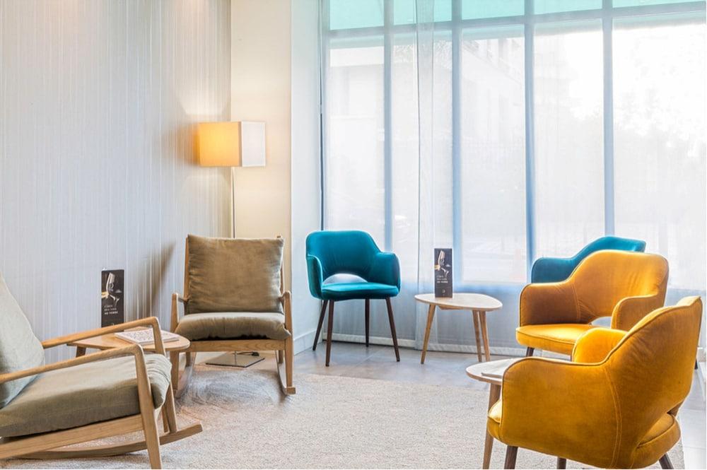 Best Western Rives De Paris La Defense Курбевуа Экстерьер фото
