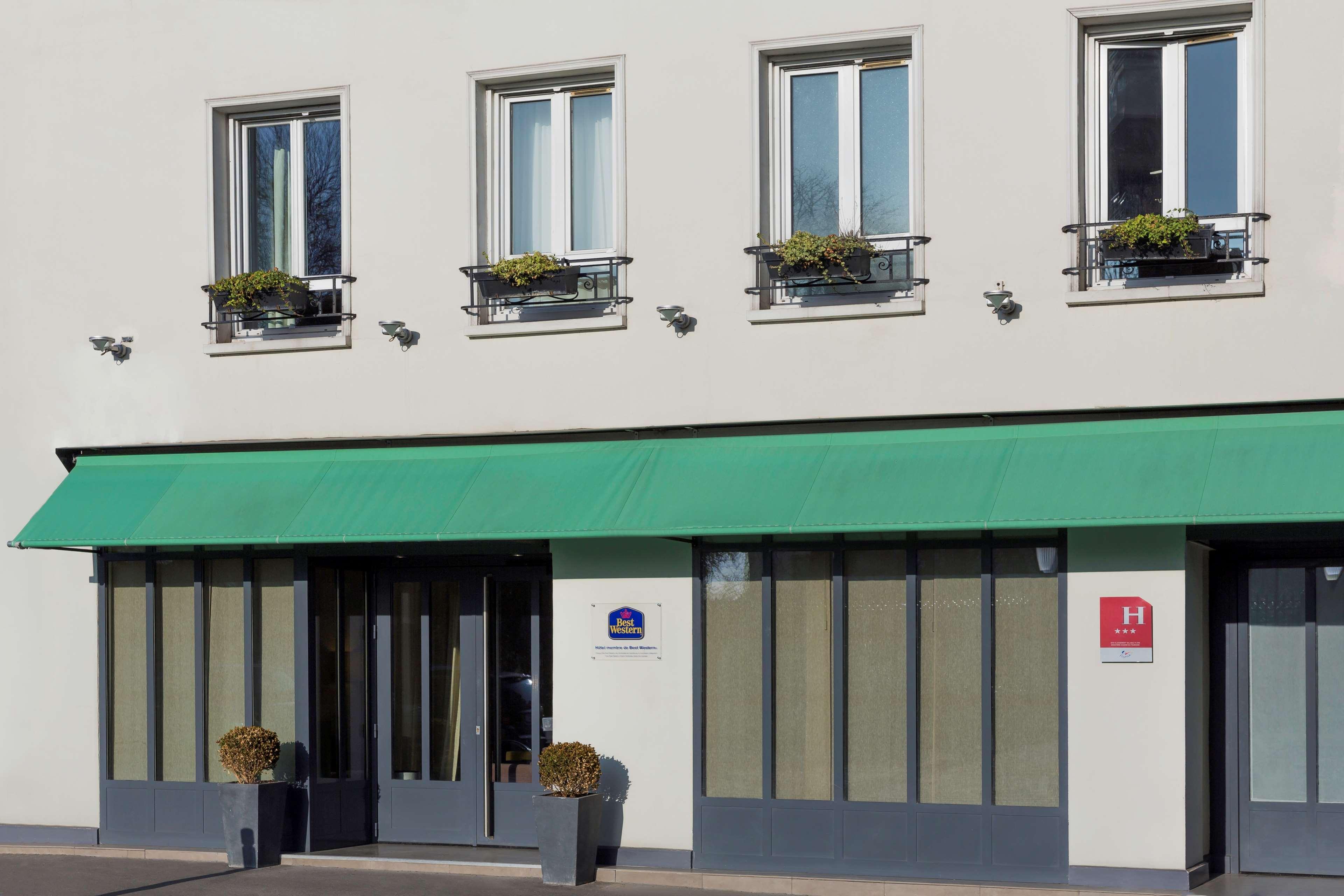 Best Western Rives De Paris La Defense Курбевуа Экстерьер фото