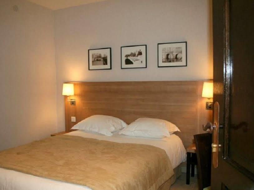 Best Western Rives De Paris La Defense Курбевуа Экстерьер фото